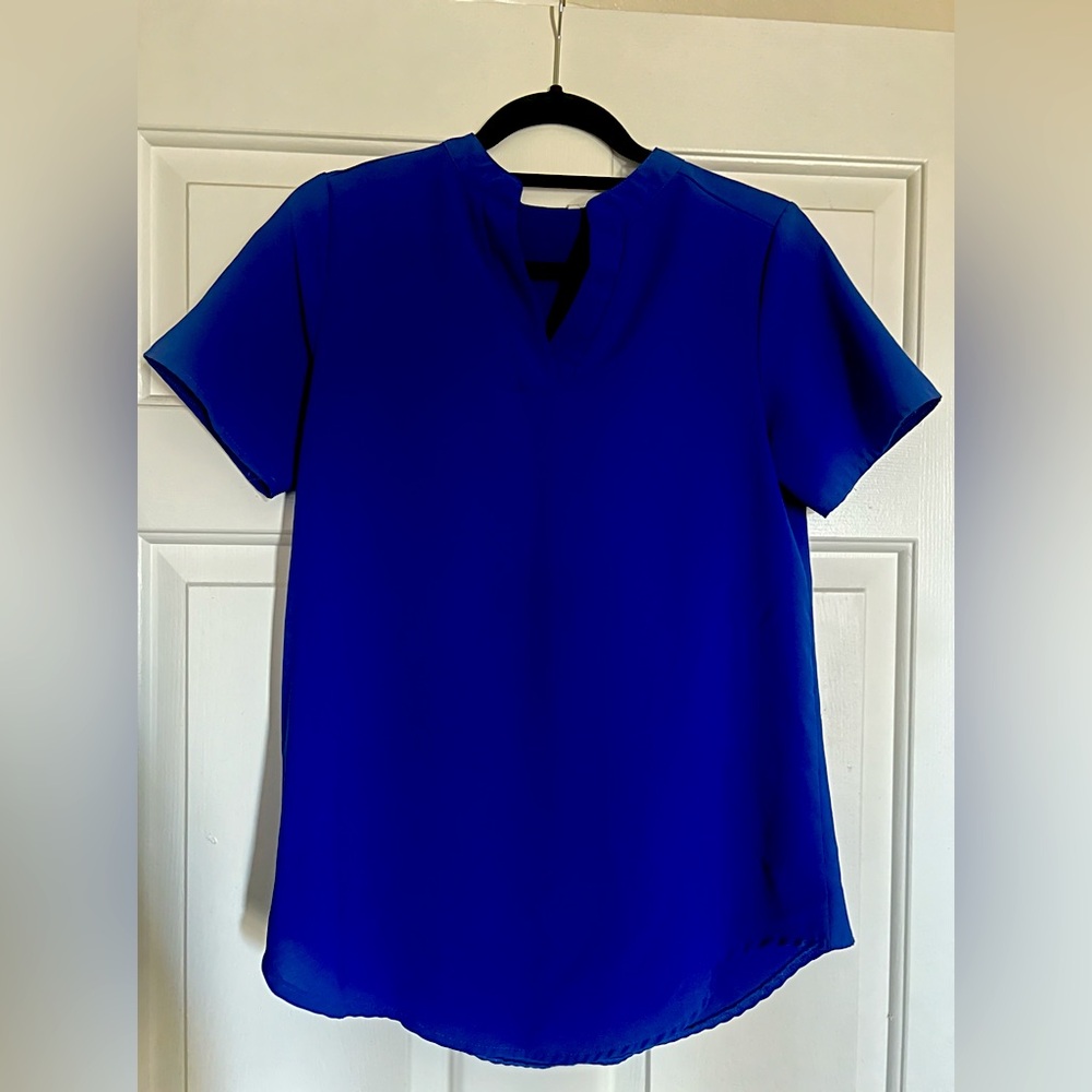 Beautiful blue blouse - small